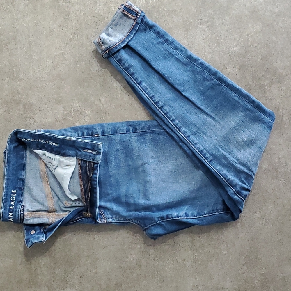 American Eagle Women's Curvy Hi-Rise Jegging